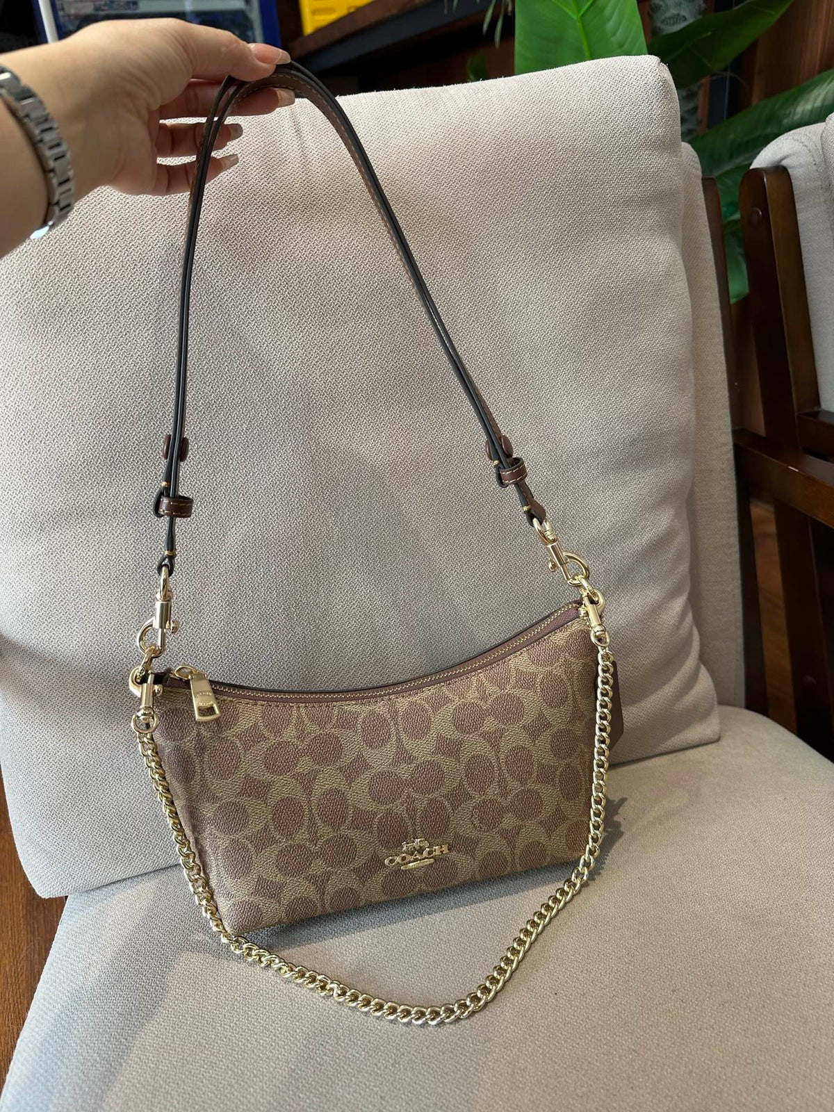 Luxury Signature Monogram Baguette Convertible Chain Shoulder Bag
