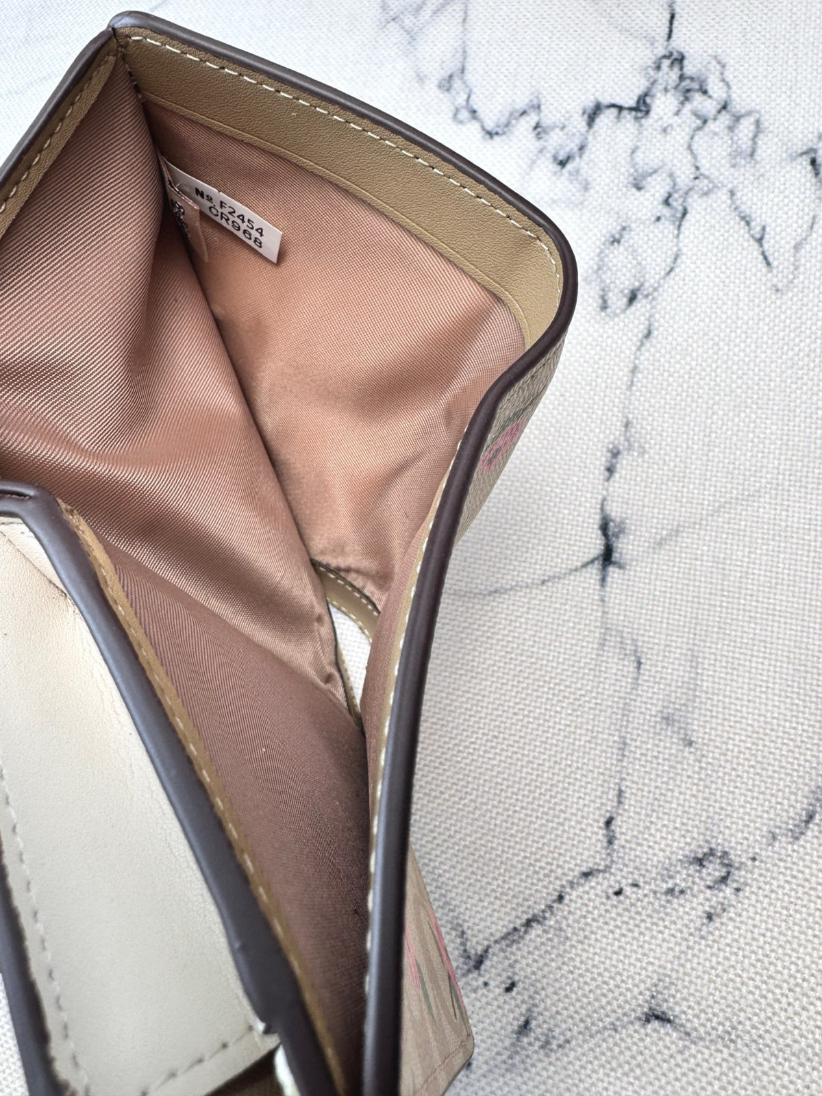 Elegant Signature Medium Zip Wallet