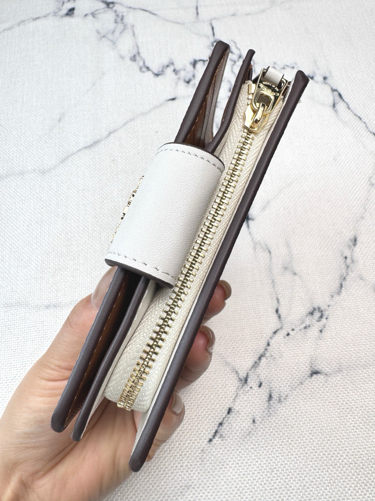 Elegant Signature Medium Zip Wallet