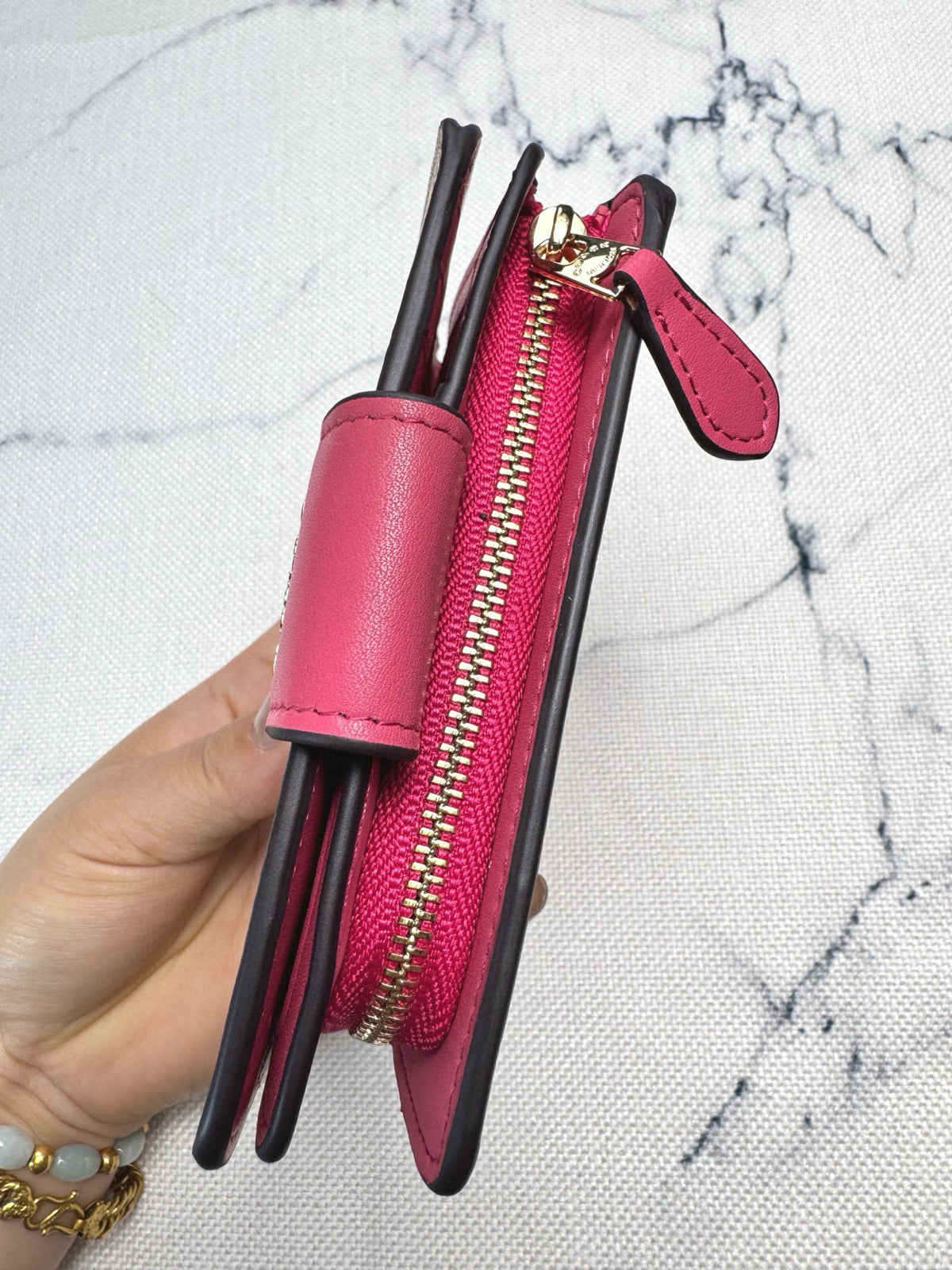 Elegant Signature Medium Zip Wallet