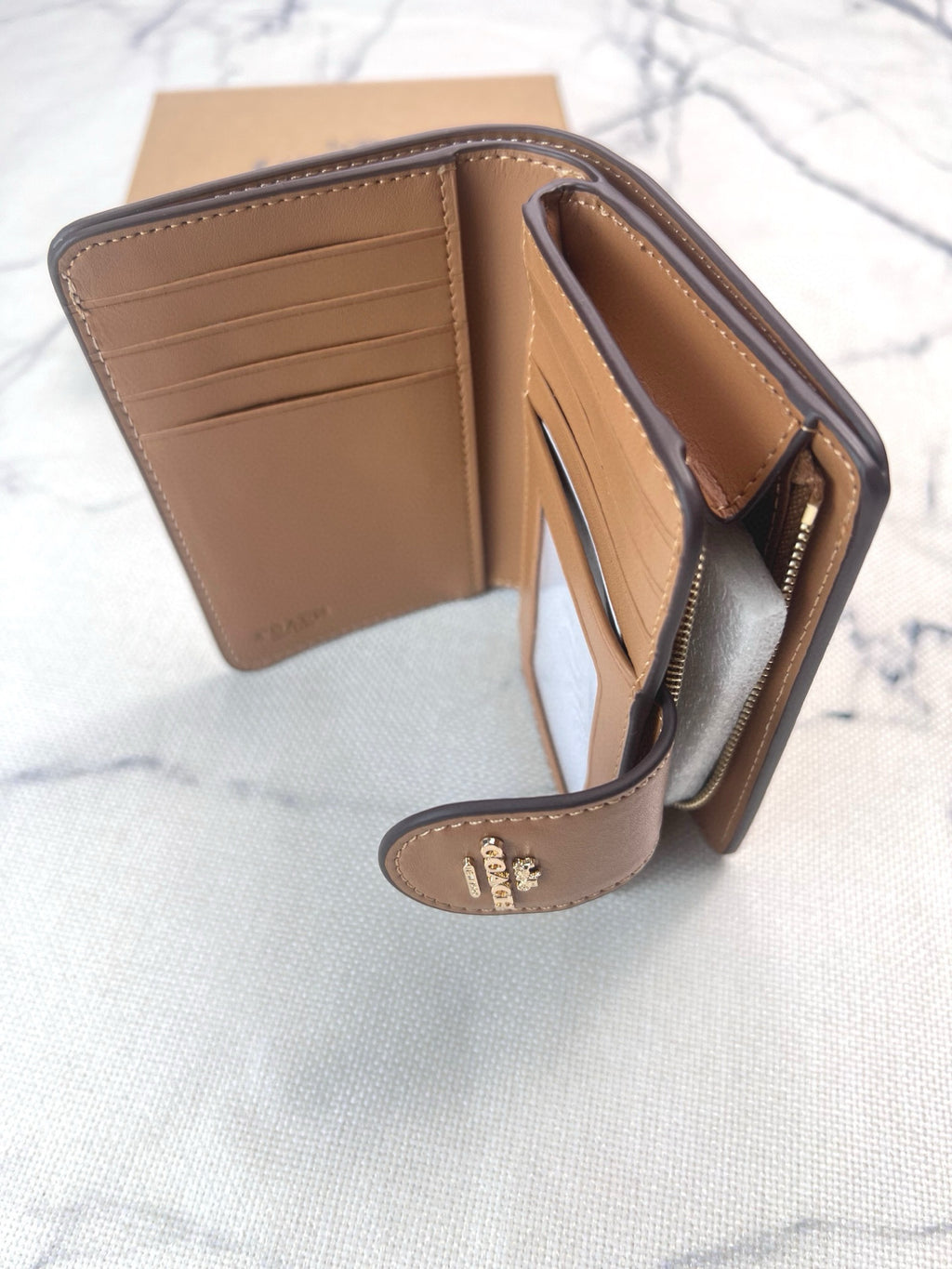 Elegant Signature Medium Zip Wallet