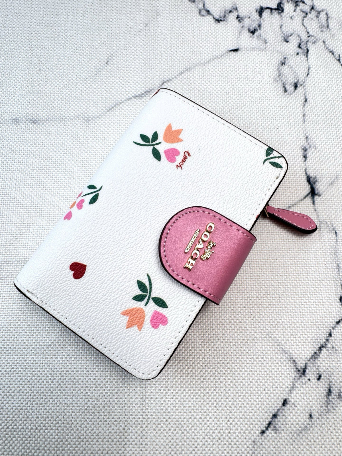 Elegant Signature Medium Zip Wallet