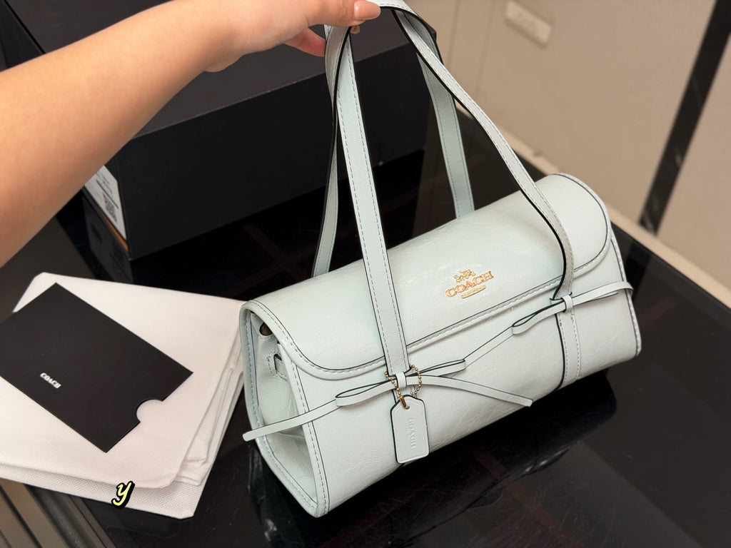Smooth Leather Barrel Shoulder Bag