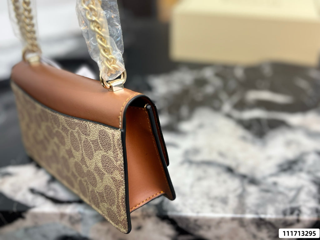 Eliza Chain Flap Shoulder Bag & Crossbody