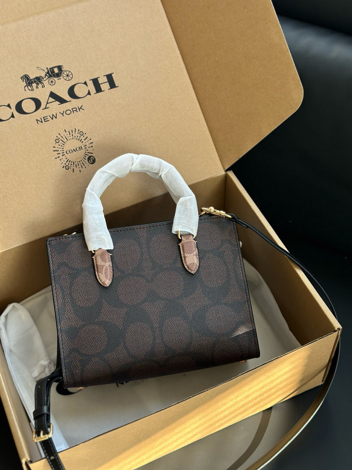Women's Signature Canvas Maggie Small Tote bag