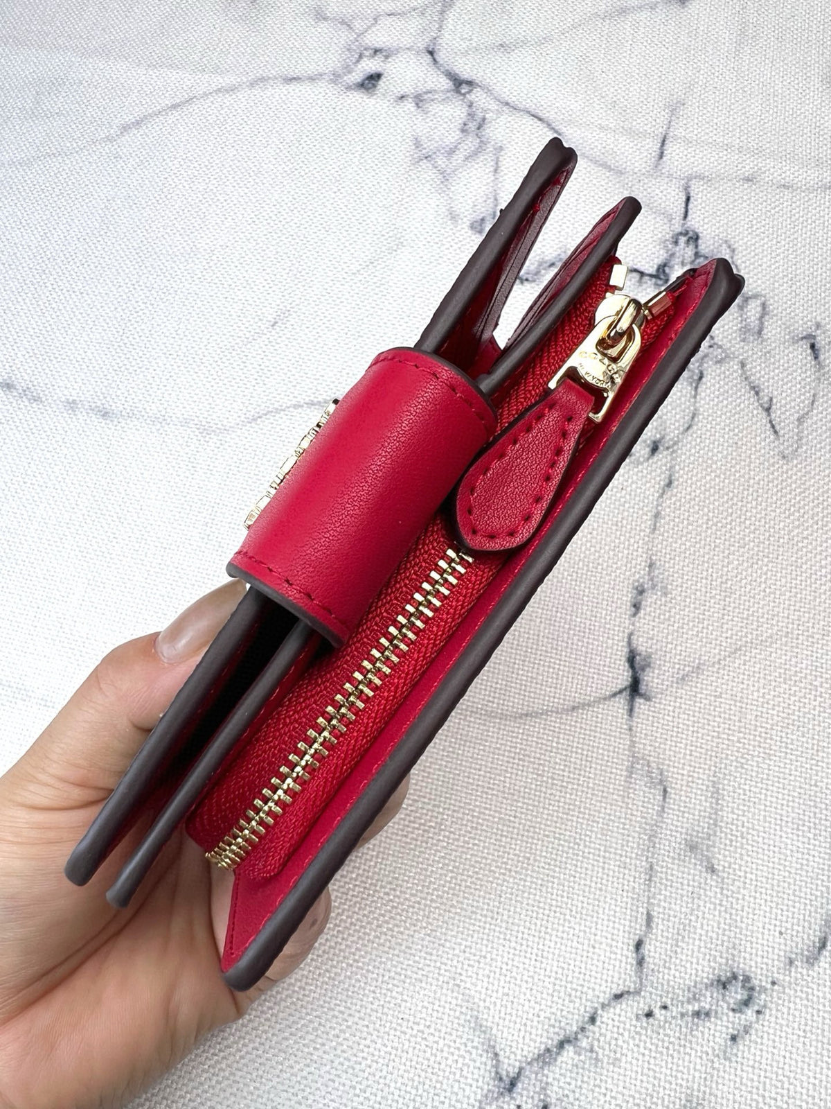 Elegant Signature Medium Zip Wallet