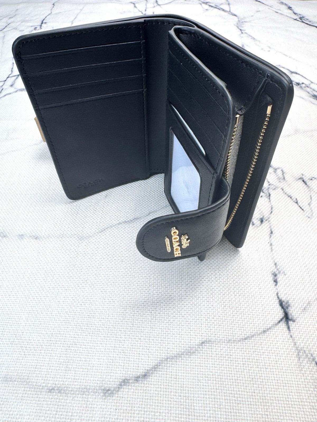 Elegant Signature Medium Zip Wallet