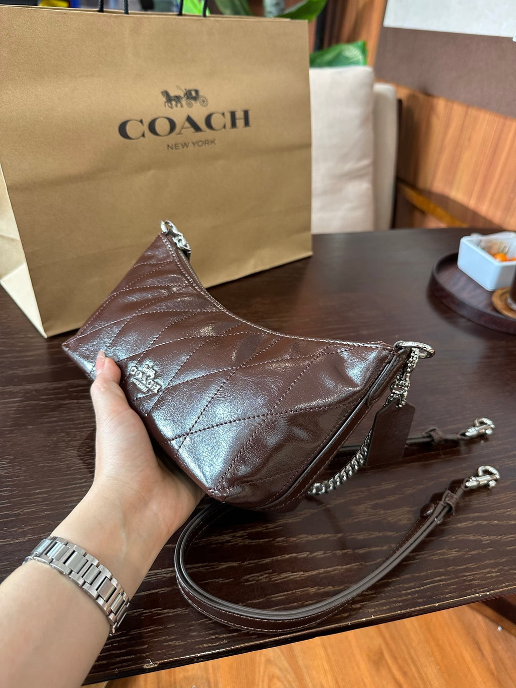 Luxe Quilted Chain Shoulder Bag