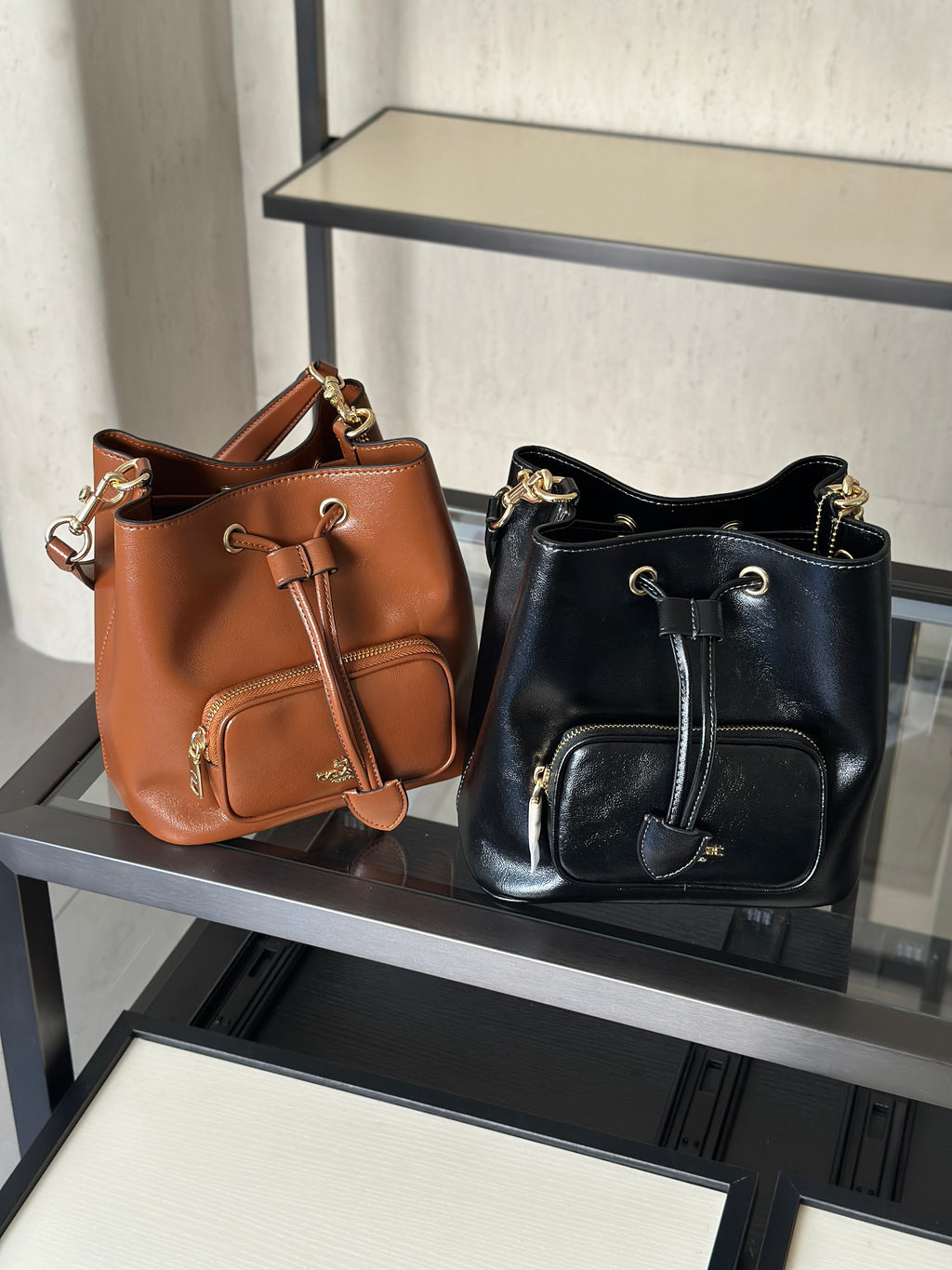 Soft Leather Drawstring Bucket Bag – Everyday Shoulder Bag