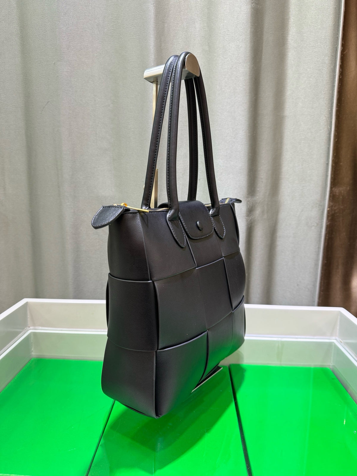 Woven Leather Tote Bag – Structured Everyday Work Bag