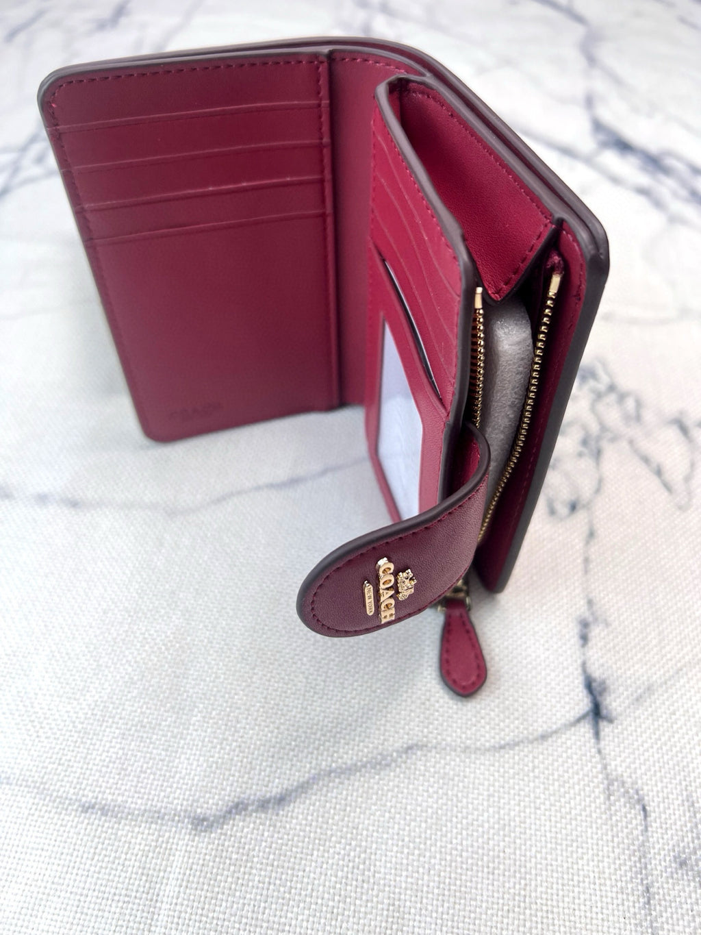 Elegant Signature Medium Zip Wallet