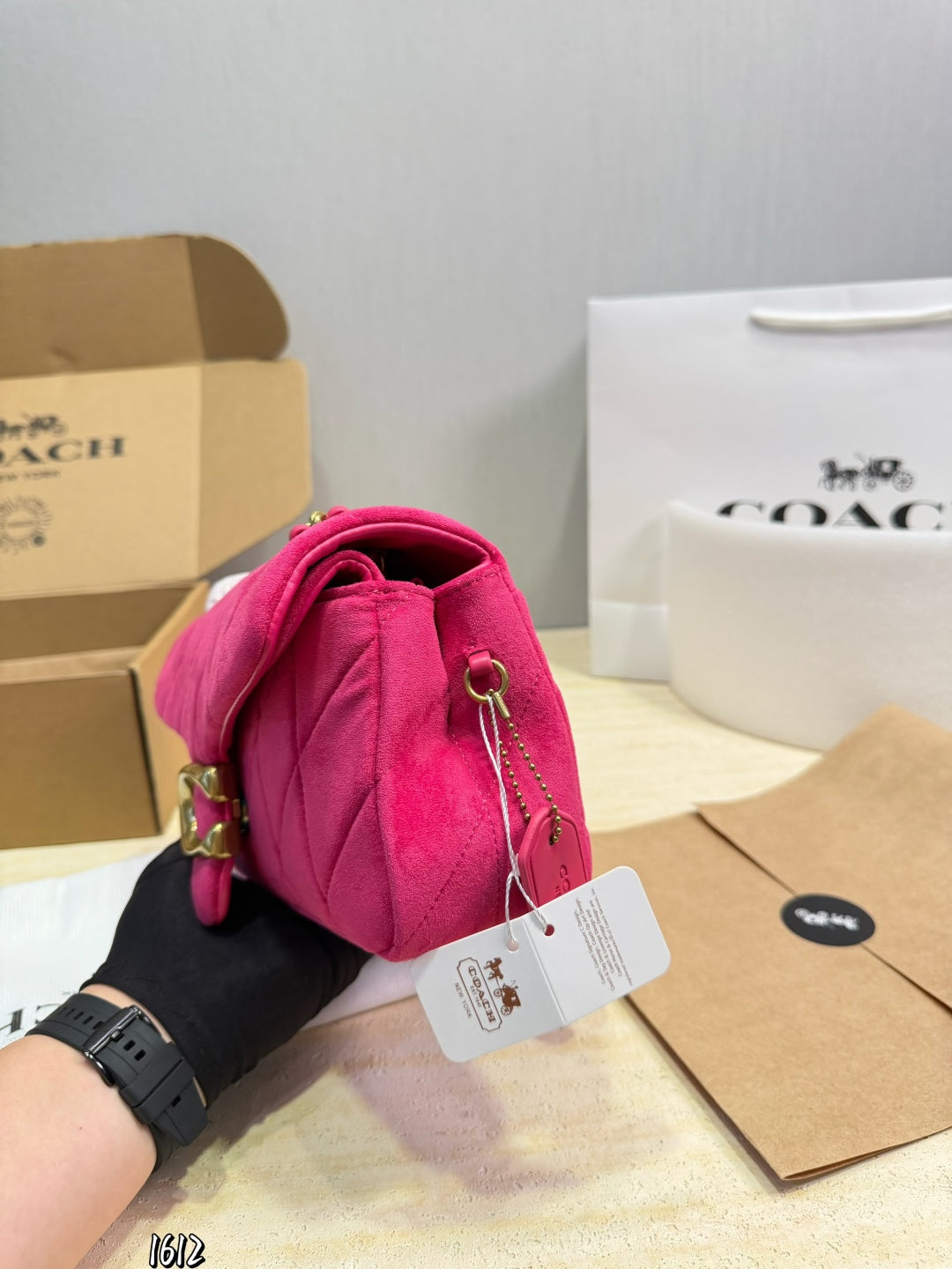 Quilted Plush Flap Chain Shoulder Bag - Fuchsia Pink
