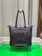 Woven Leather Tote Bag – Structured Everyday Work Bag