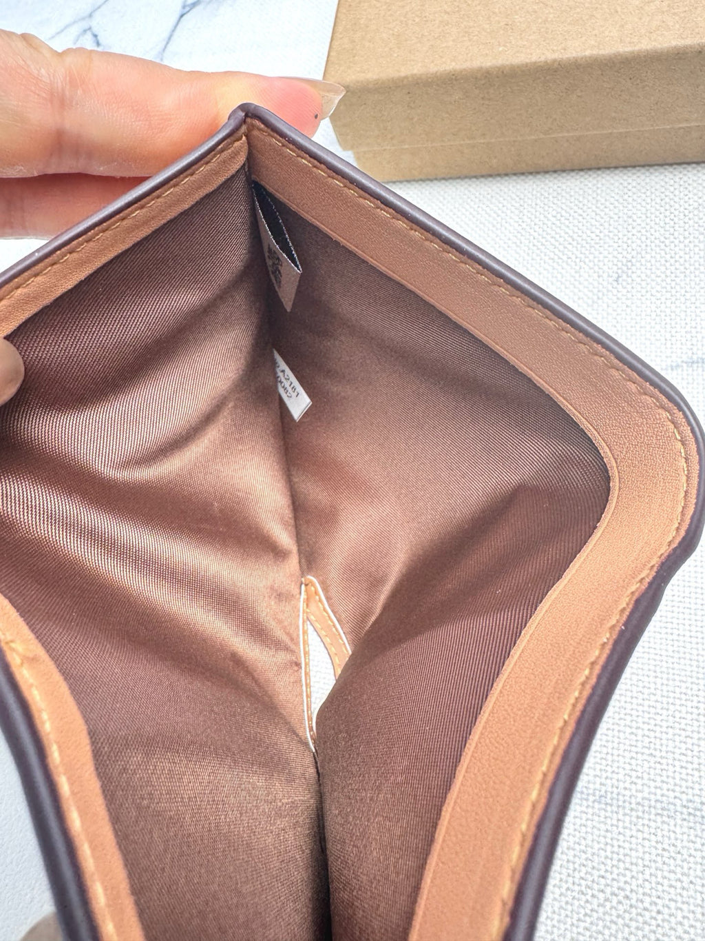 Elegant Signature Medium Zip Wallet