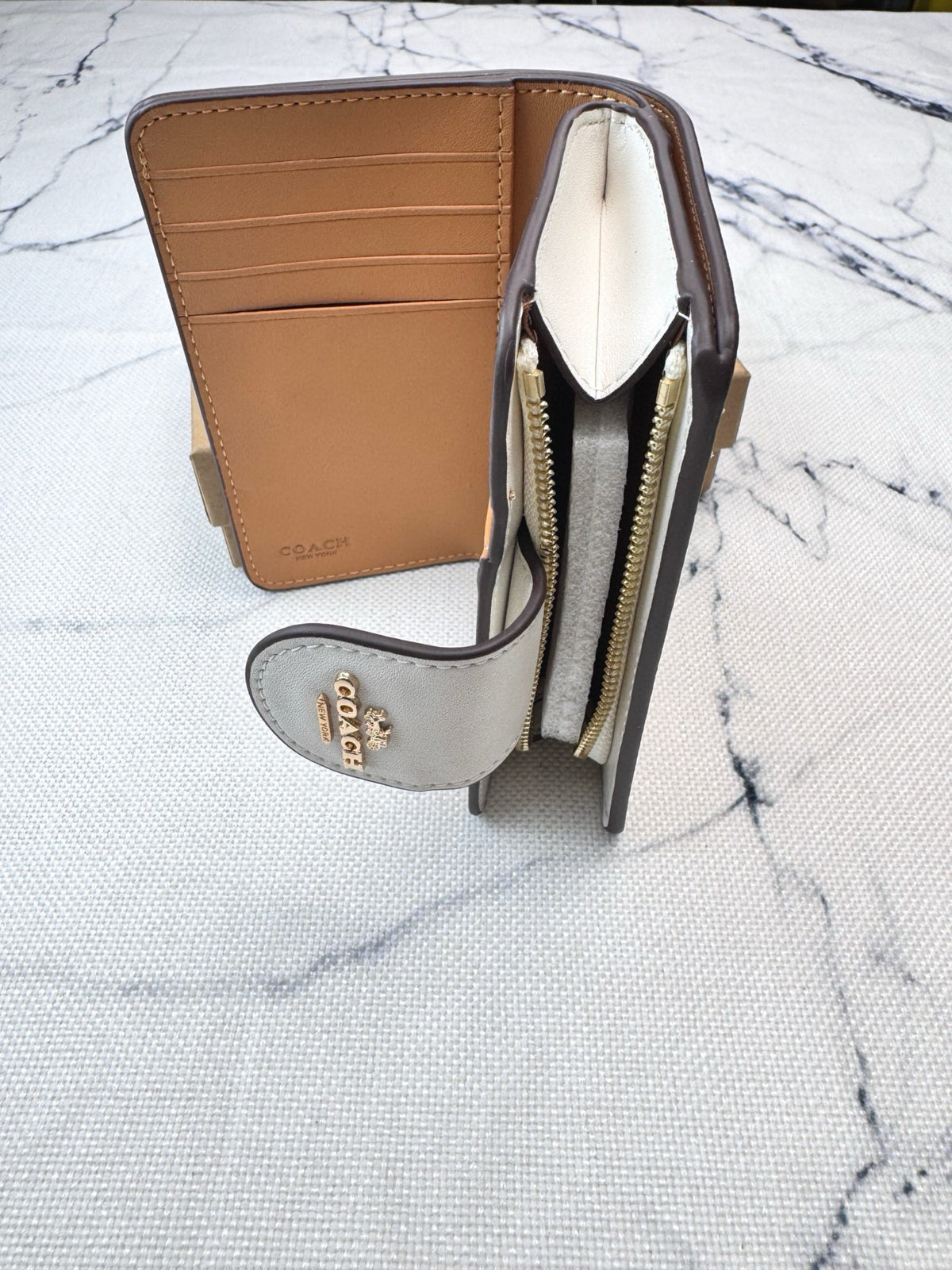 Elegant Signature Medium Zip Wallet