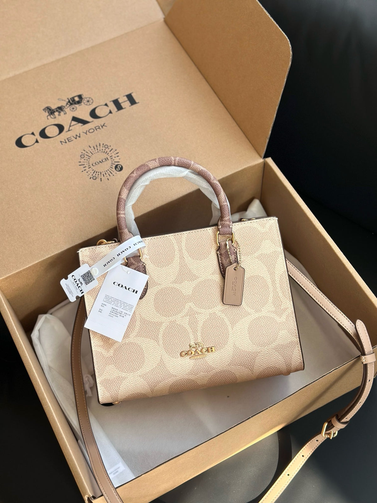 Women's Signature Canvas Maggie Small Tote bag