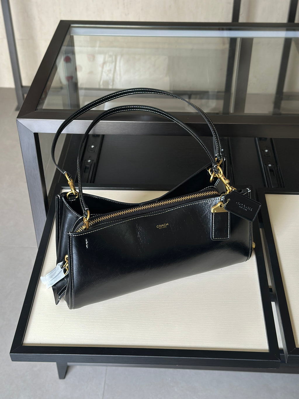Rogue 34 Leather Shoulder & Baguette Bag | Elegant Crossbody Edition