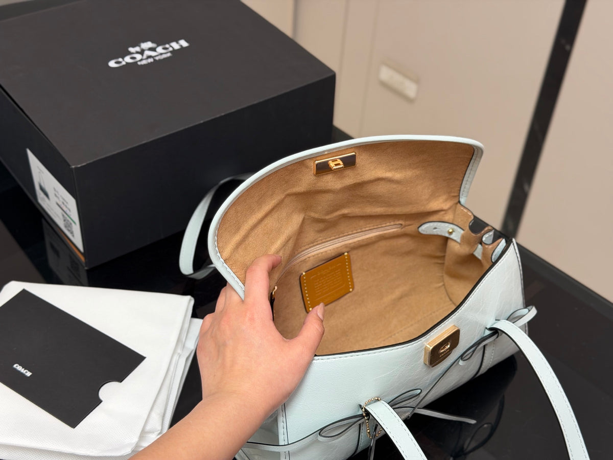 Smooth Leather Barrel Shoulder Bag
