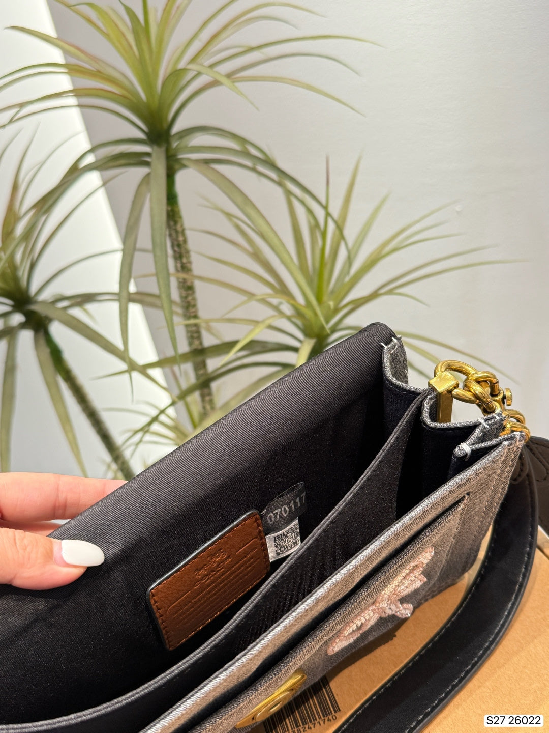 Pearl-Embellished Bow Denim Shoulder Bag