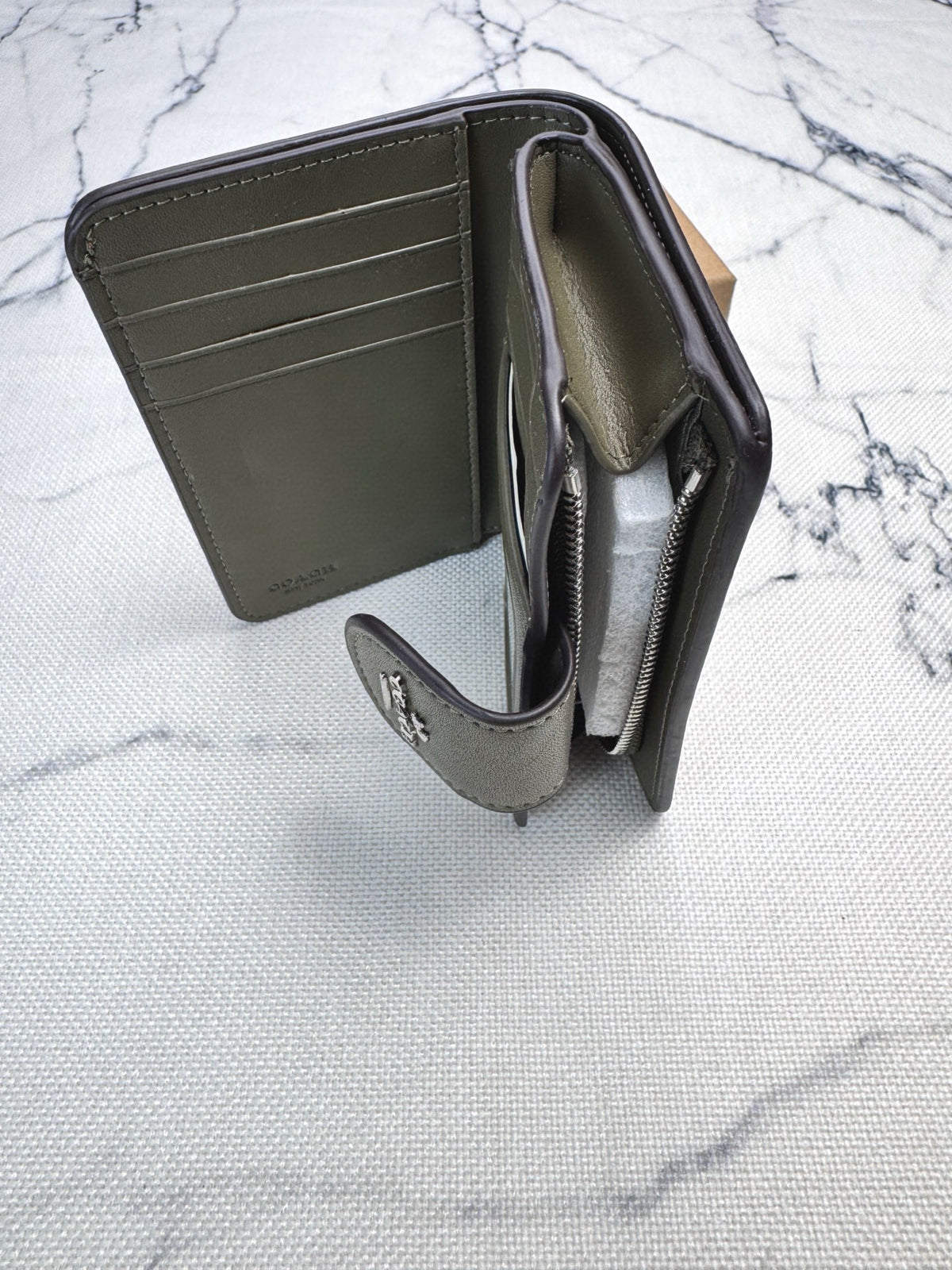 Elegant Signature Medium Zip Wallet
