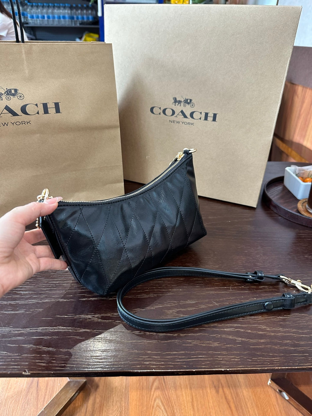 Luxe Quilted Chain Shoulder Bag