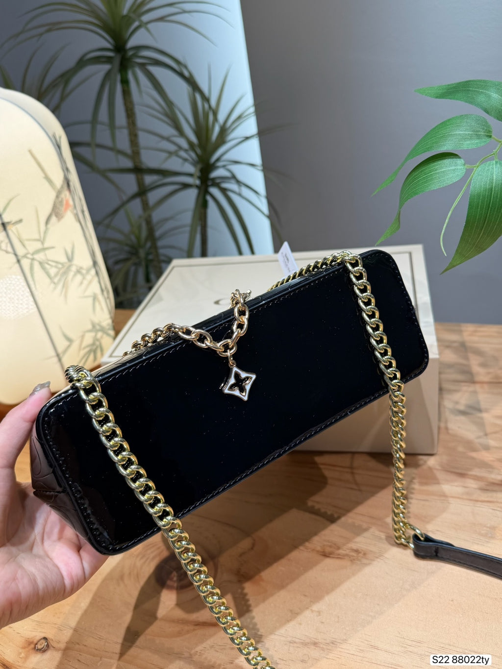 Glossy Monogram Kisslock Frame Bag – Vintage Pearl Chain Shoulder Bag