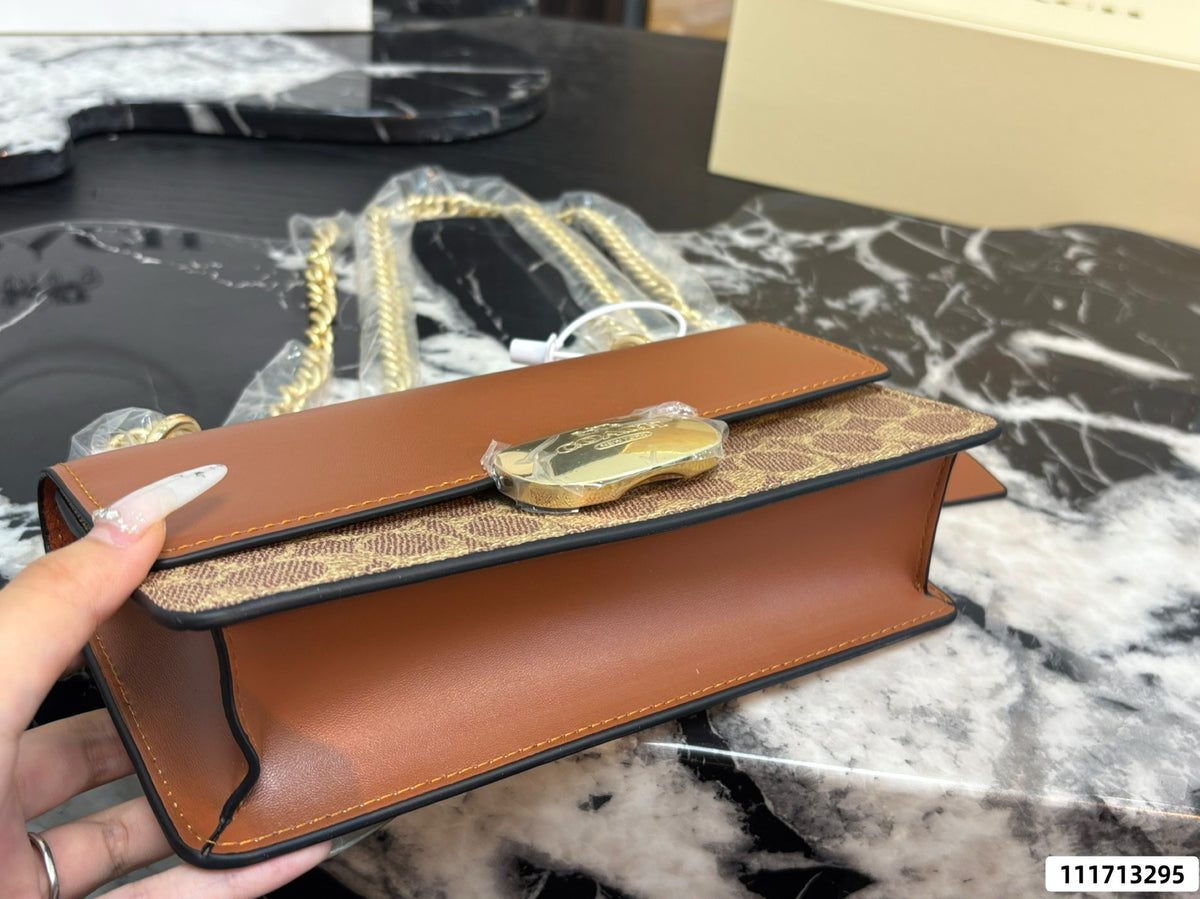 Eliza Chain Flap Shoulder Bag & Crossbody