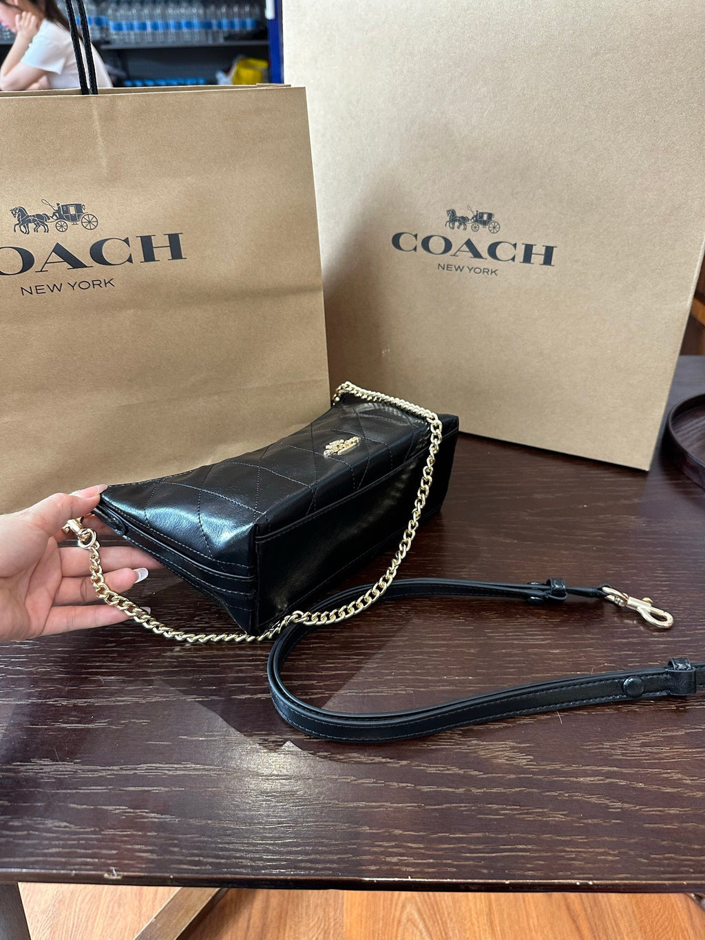 Luxe Quilted Chain Shoulder Bag