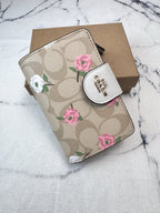 Elegant Signature Medium Zip Wallet