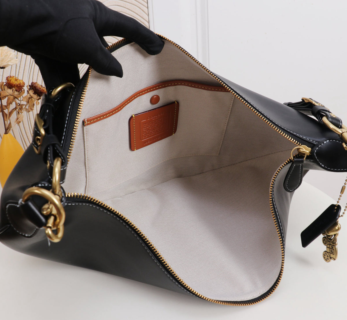 Crescent Shoulder Bag – Large Size