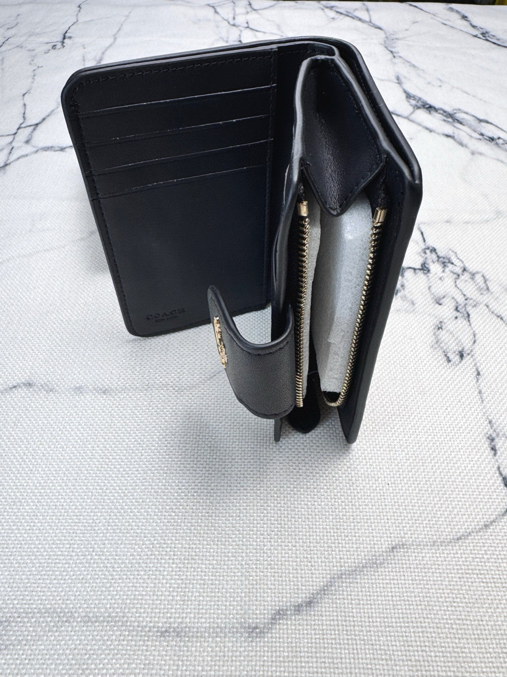 Elegant Signature Medium Zip Wallet