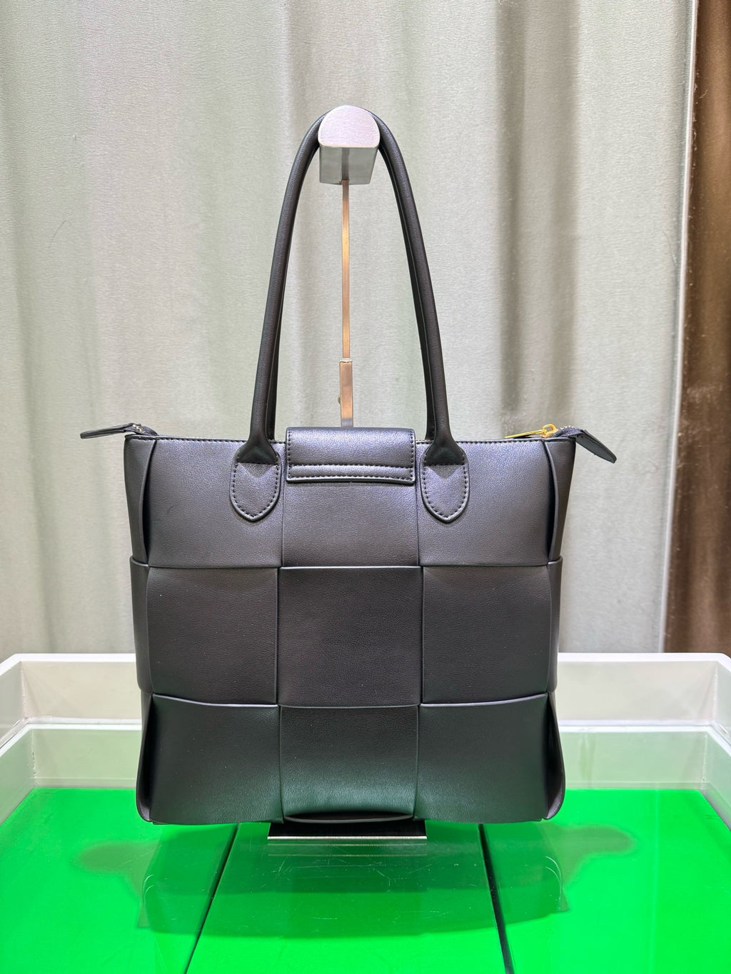 Woven Leather Tote Bag – Structured Everyday Work Bag