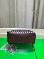 Woven Leather Dumpling Bag – Soft Everyday Shoulder & Crossbody Bag